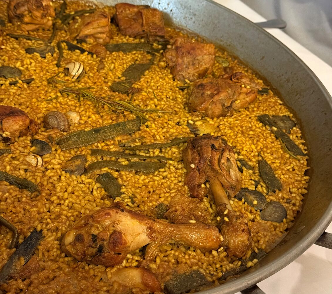 Paella valenciana